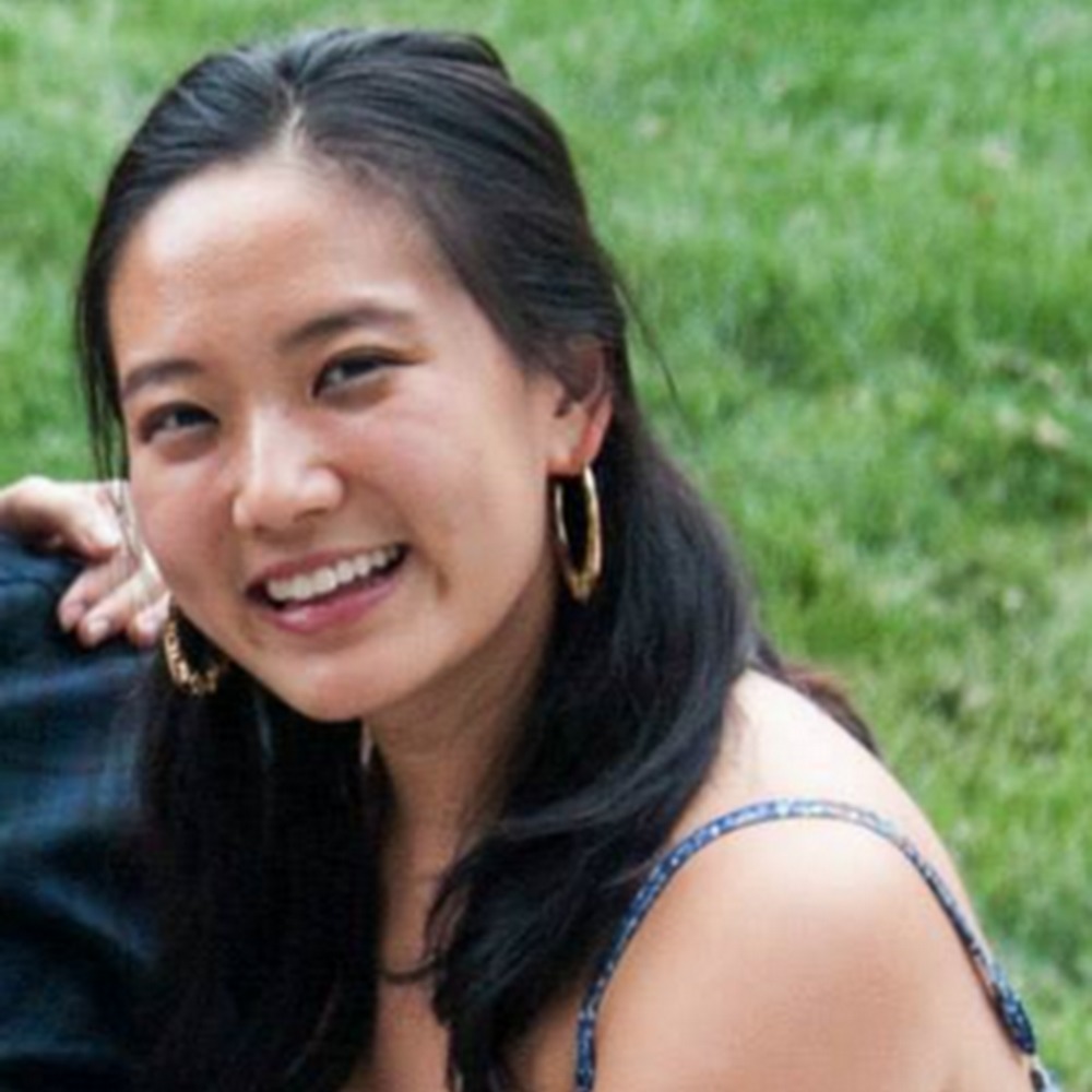 Meet your Posher, Angela